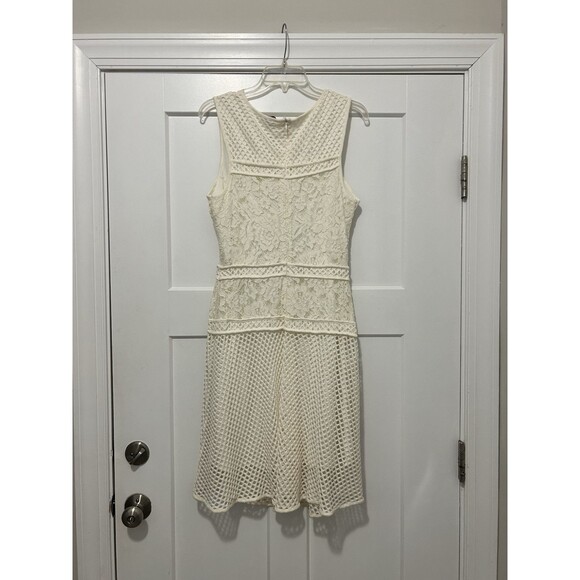 Cato Women's Ivory Cream Beige Sleeveless Lace Dress Size 14 Stretchy Modest - Picture 4 of 4